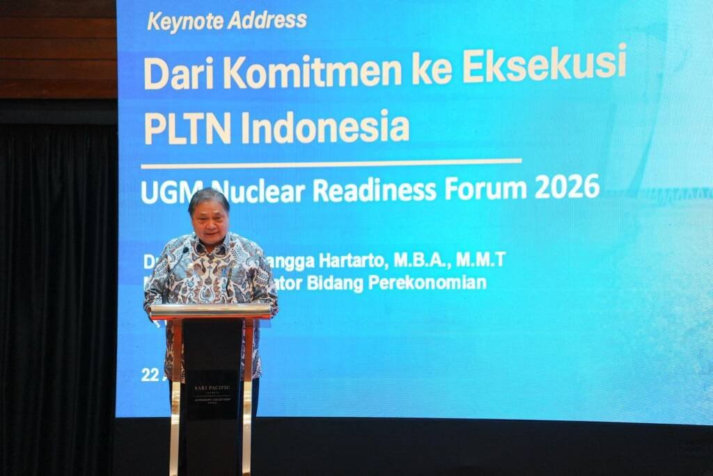 Airlangga Dorong Percepatan Kesiapan PLTN, Target Operasi Awal 2032